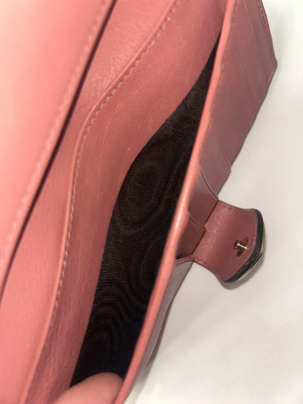 Gucci GG Monogram Canvas Pink Continental Heart Wallet - Picture 7 of 15